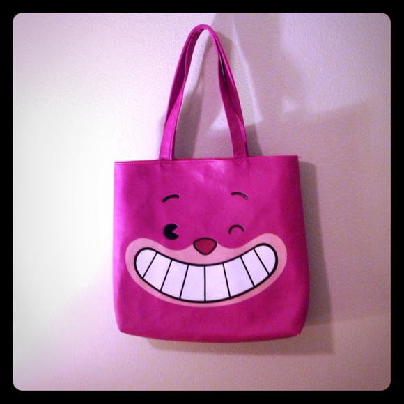 Disney Handbags - LAST CHANCE 💗Disney Cheshire Cat Tote
